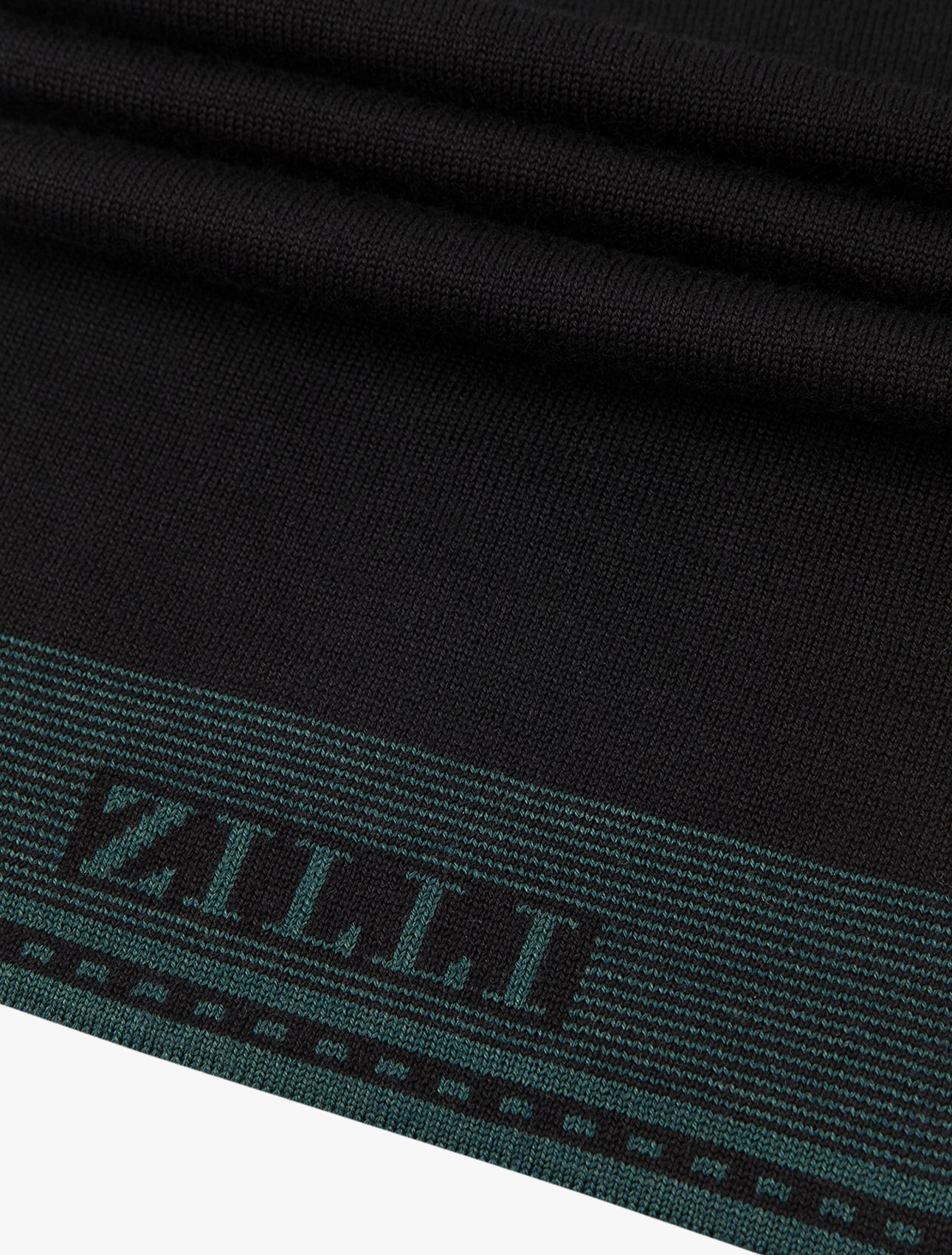 Scarf with Jacquard-Woven ZILLI Lettering