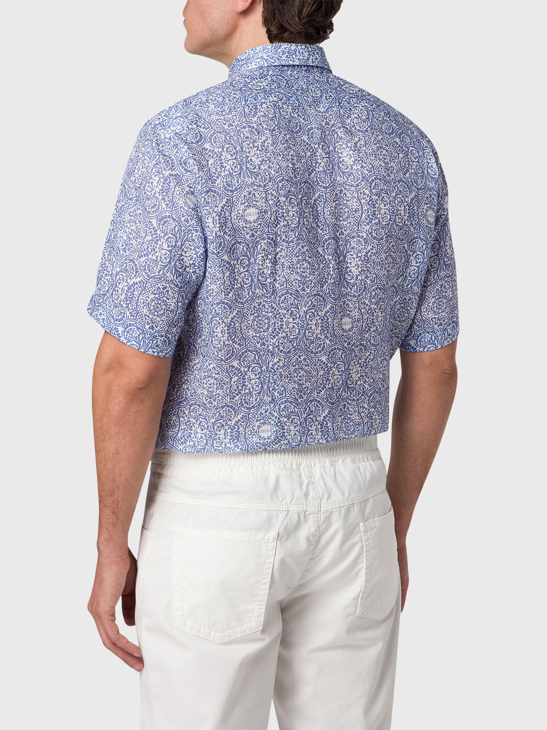 Short Sleeve Shirt with Paisley Printed Pattern