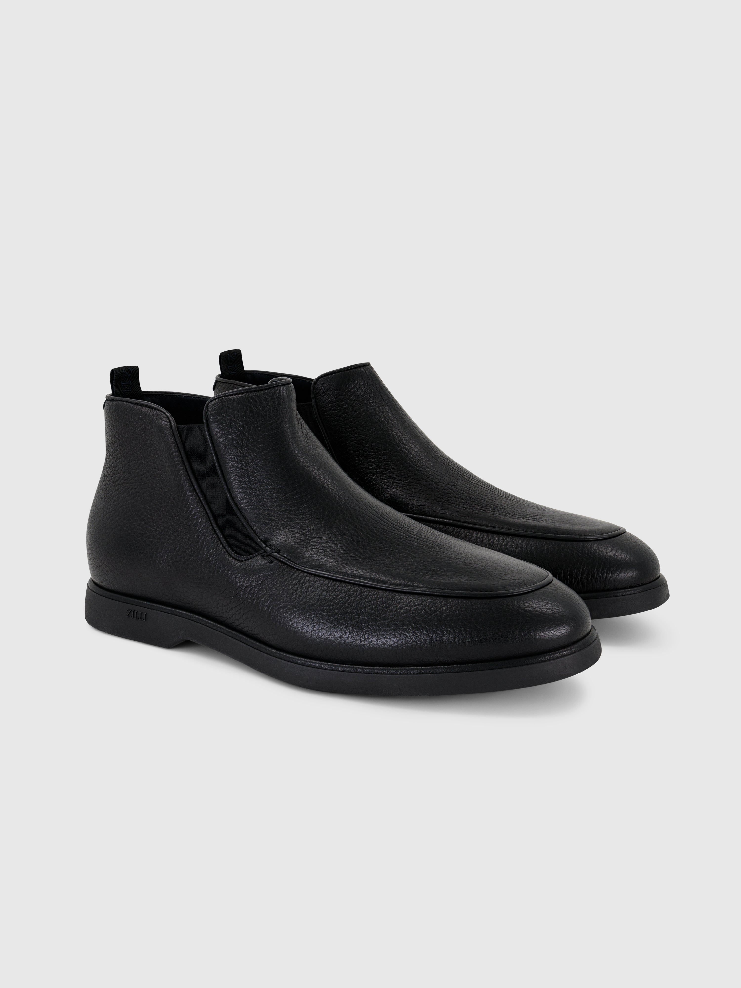 Black Casual Slip-Ons in Deerskin